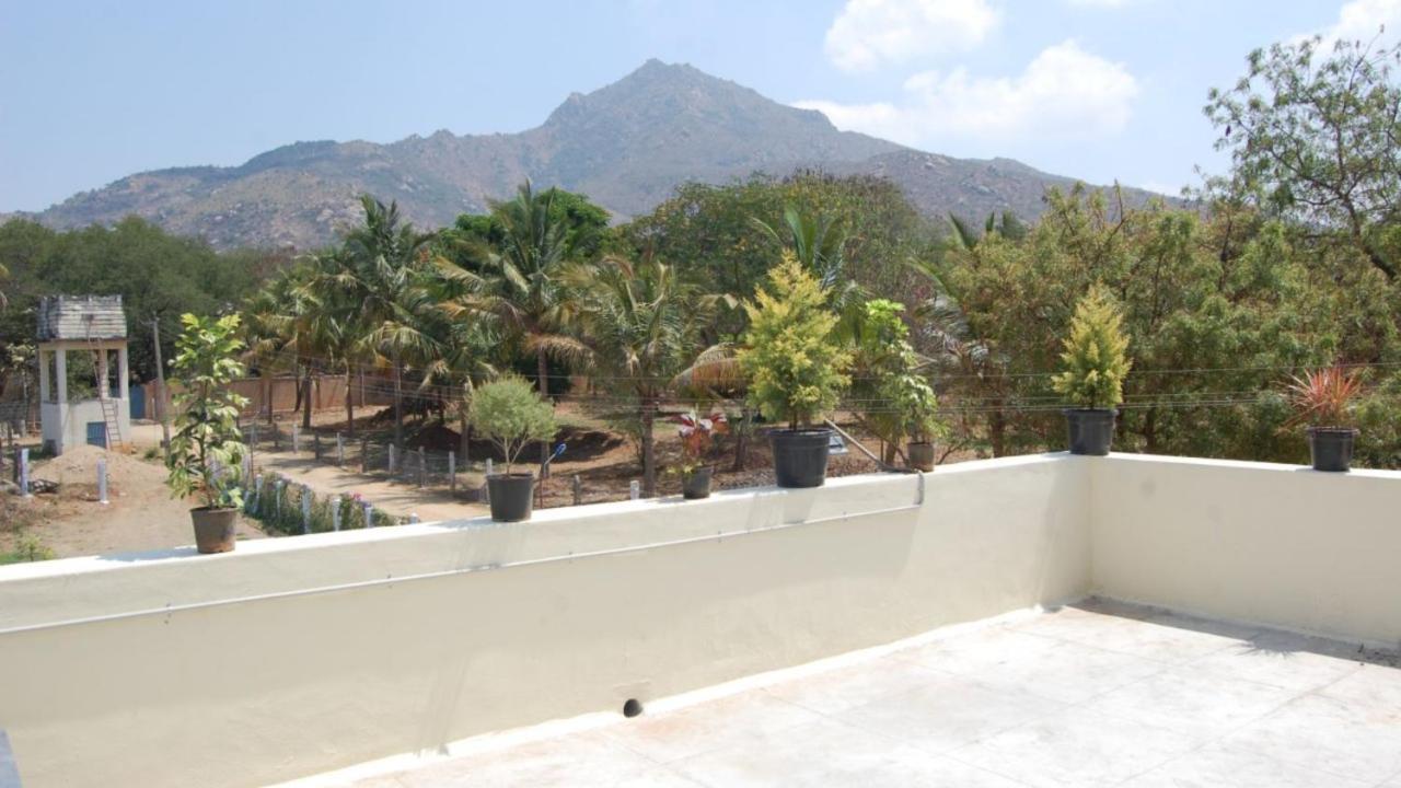 Srb Residency Hotel Tiruvannāmalai Exterior photo