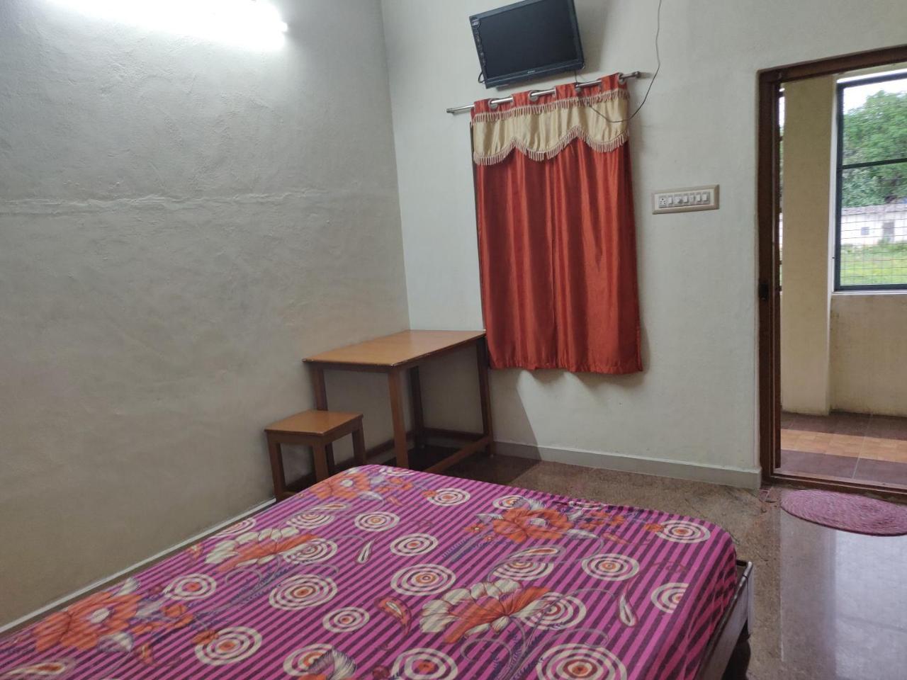 Srb Residency Hotel Tiruvannāmalai Exterior photo