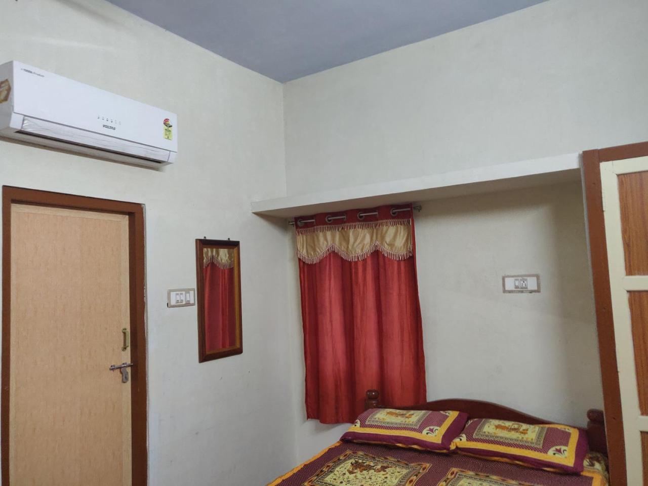 Srb Residency Hotel Tiruvannāmalai Exterior photo